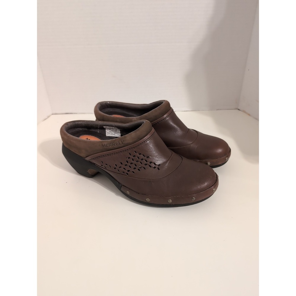 Merrell‎ Women's Coffee Leather Studded Mules Clogs Size 8